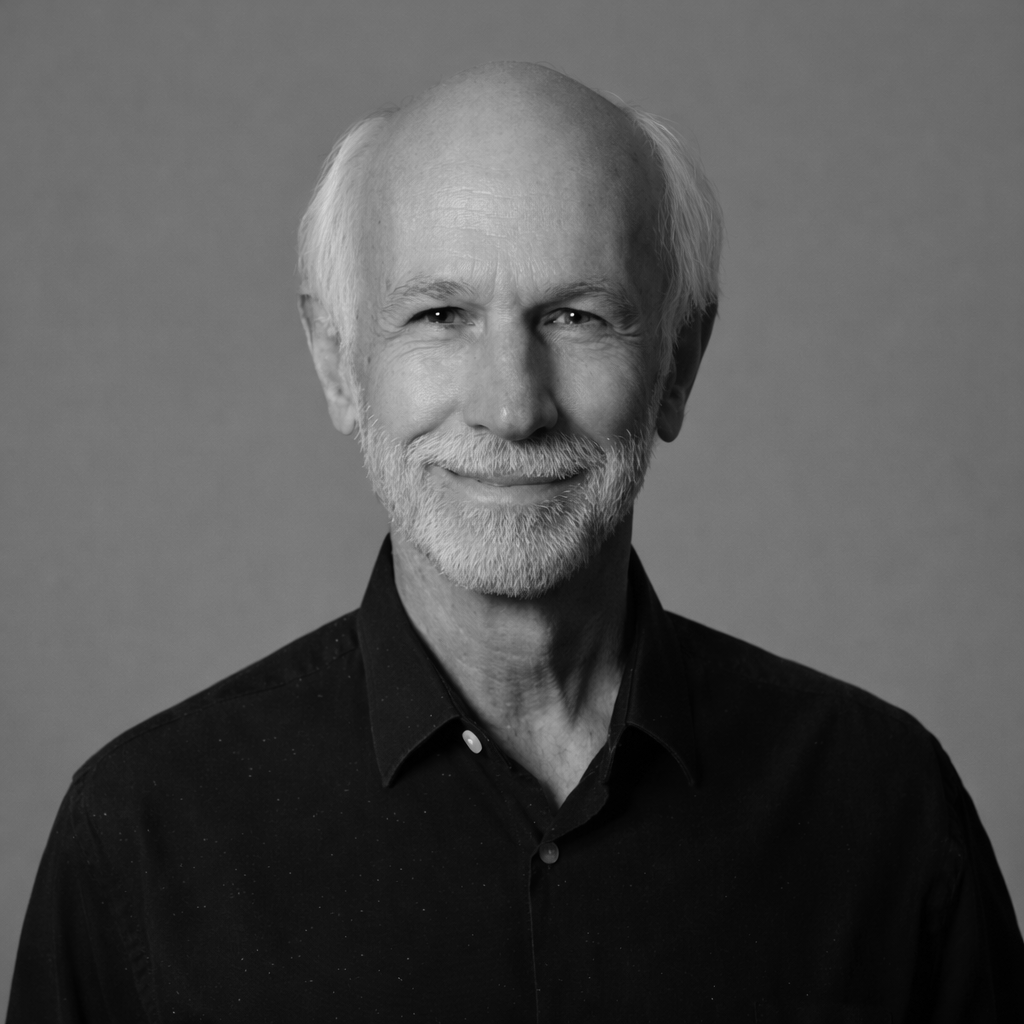 Lloyd Fickett_HS_AI_BW_Square